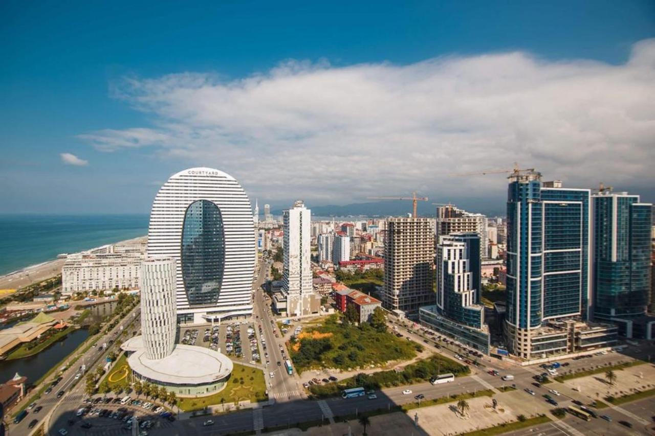 Orbi City Towers 巴统 外观 照片